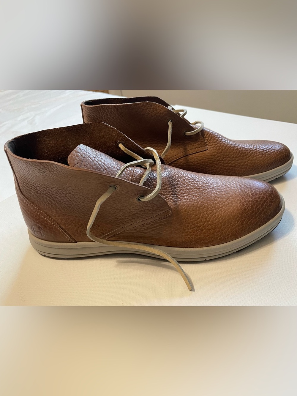 Cole Haan Men's Chestnut Brown Leather Chukka Boots